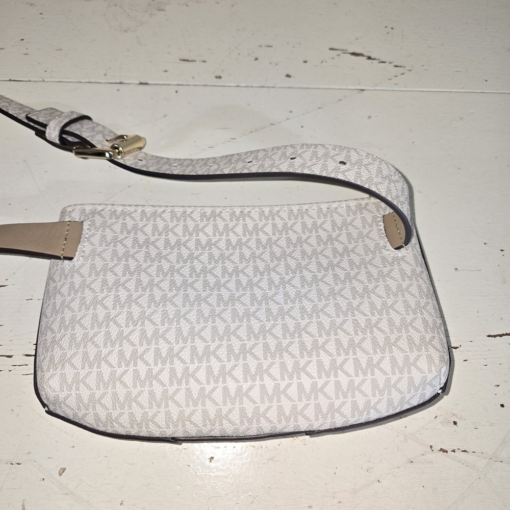 Michael Kors ~ L/XL Fanny Pack Off White & gray With Gold Hardware - NEW - Picture 4 of 6